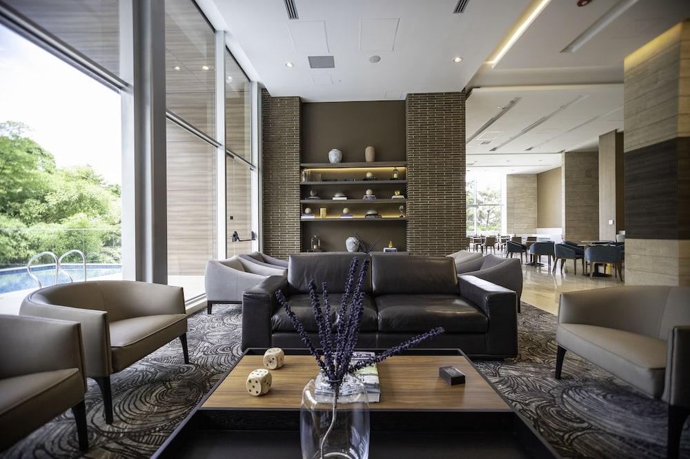 Estelar La Torre Suites メデジン エクステリア 写真