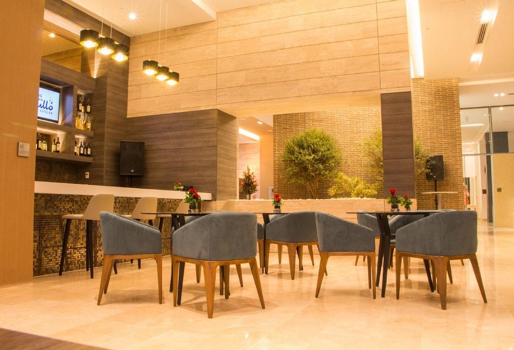 Estelar La Torre Suites メデジン エクステリア 写真